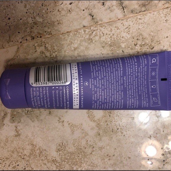 Generation Clay Brightening Face Mask - Picture 2 of 3